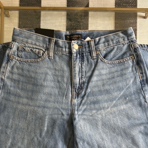 NWT Banana Republic Factory- Wide Leg High Rise Jeans. Size 28/6 - Picture 4 of 5